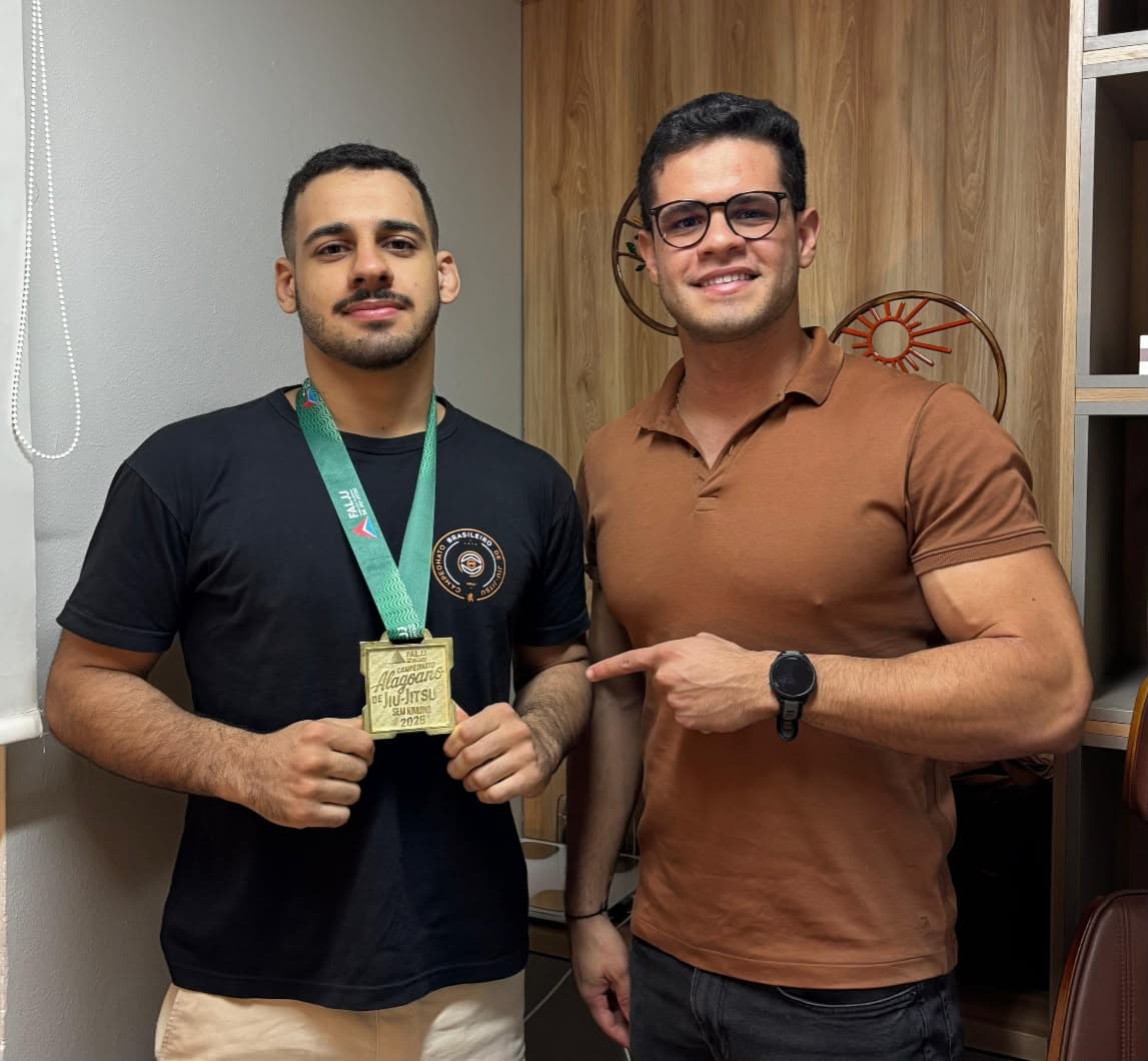 Marcos Paulo com Pedro Costa
